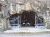 Lourdes Grotte