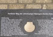 Beispiel: Jakobsmuschel in Xanten am Dom mit Landschildkroete