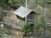 Mühle beim Wasserfall