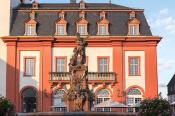 Weilburg Marktplatz Neptunbrunnen