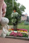 Beispiel:Landschildkroete mit Statue 