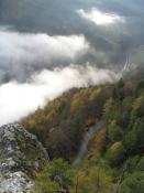 Tiefblick zum Parkplatz
