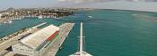 Hafen Aruba (AIDAperla_Boardcam)