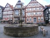 Marktplatz & Rolandsbrunnen