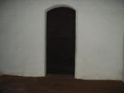 Eingangstür Zähle nur die äußeren Runkopfbolzen der Tür